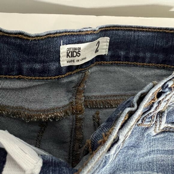 Cotton On Kids Drea Jean Medium Wash Distressed Skinny Jeans Size 2 - Picture 3 of 4